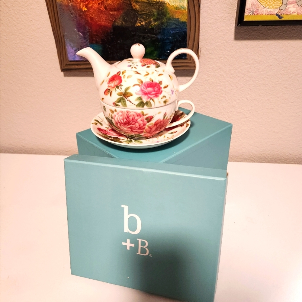 Burton + Burton Stacked Ceramic Teapot